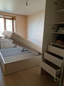 Шуфляды и подьемный механизм кровати